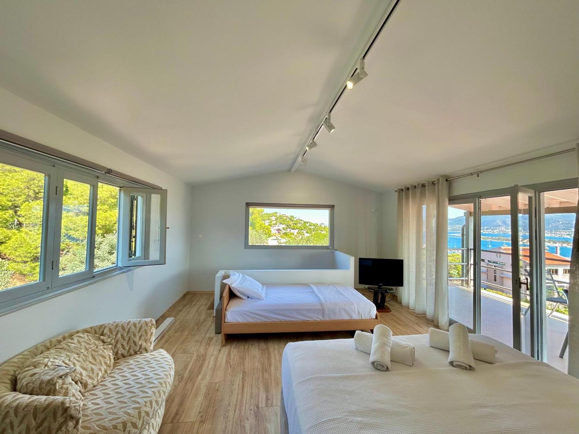 Villa Belle By Joanna Agios Spyridon  Bagian luar foto